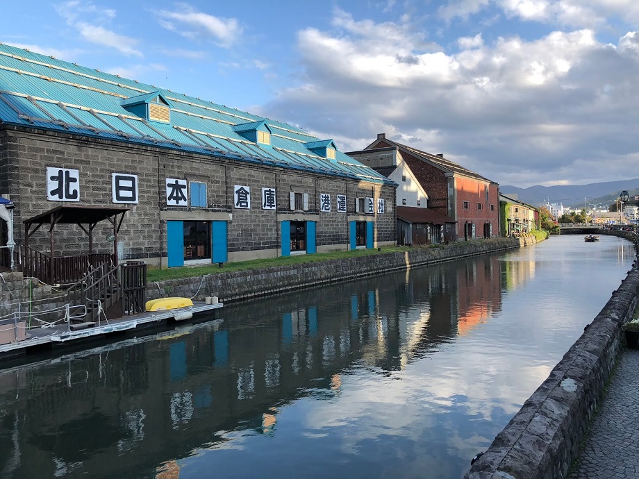 F愛戀北海道~道東秘境阿寒湖鶴雅美瑛青池秘境美食溫泉5天旭 行家旅遊 