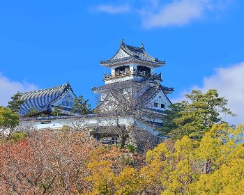 2025/12/05【維京遊輪・伊敦號】日本九州・四國楓情秘境10天 隱世天草、門司懷舊港、細島碧海、種子島宇宙中心