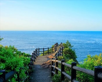 2025/12/19【維京遊輪・伊敦號】日本九州・四國光映聖誕10天 平安夜天草、懷舊門司港、細島碧海、種子島宇宙中心