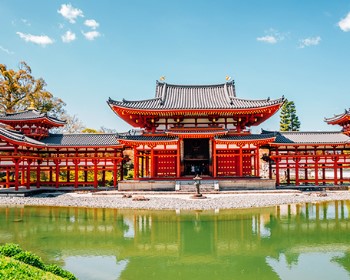 2026/02/19【維京遊輪・伊敦號】日本九州 四國古城梅影 10天～松山城、殿鵜戶神宮、門司港、薩摩指宿、藍麗水港