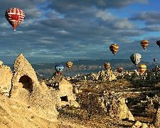 藍色土耳其10日5晚五星+1晚洞穴旅館(博斯普魯斯海峽遊船、棉堡、土耳其熱情之夜、番紅花城)