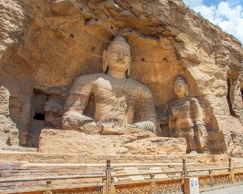 慢行山西8天~皇城相府、平遙古城、壺口瀑布、雲丘山冰洞、王家大院、雲岡石窟
