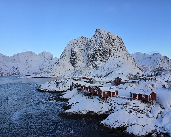 挪威、羅弗敦群島、哈維拉郵輪、尋獵極光之旅13天