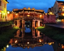  2026/02/14  賀歲峴港~巴拿山佛手橋 、 珍珠樂園、會安古鎮、迦南島竹筒船6日 - 全程五星