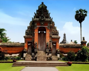 峇里島金色夕陽•雨林秘境一晚5日(六人成行)